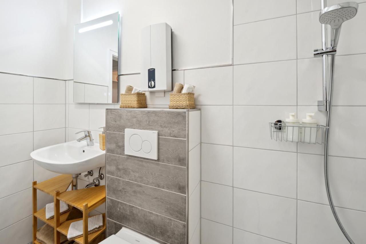 1 Zi. Wohnung, 34M², Parken, Messe Dus Duisburg Exterior photo